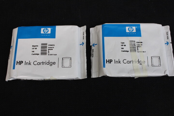 New Pair of Genuine HP 88 Ink Cartridges: Cyan C9386A & Magenta C9387A MINT