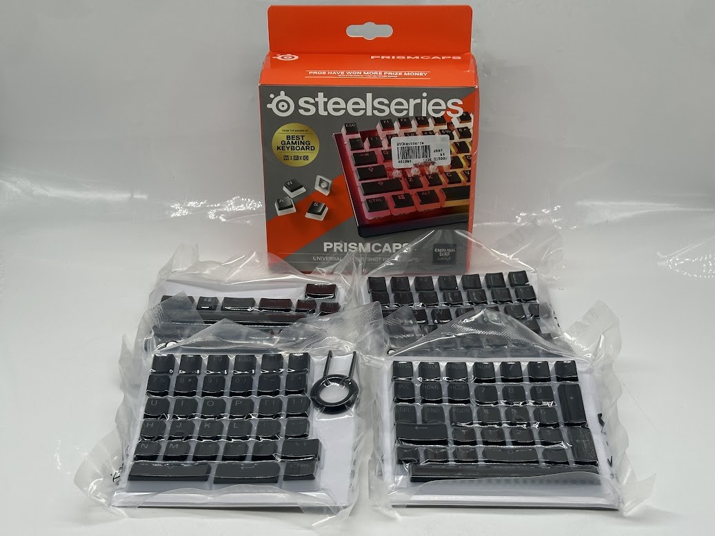 SteelSeries PRISMCAPS Black Standard Doubleshot PBT Keycap Set - 104 Pieces