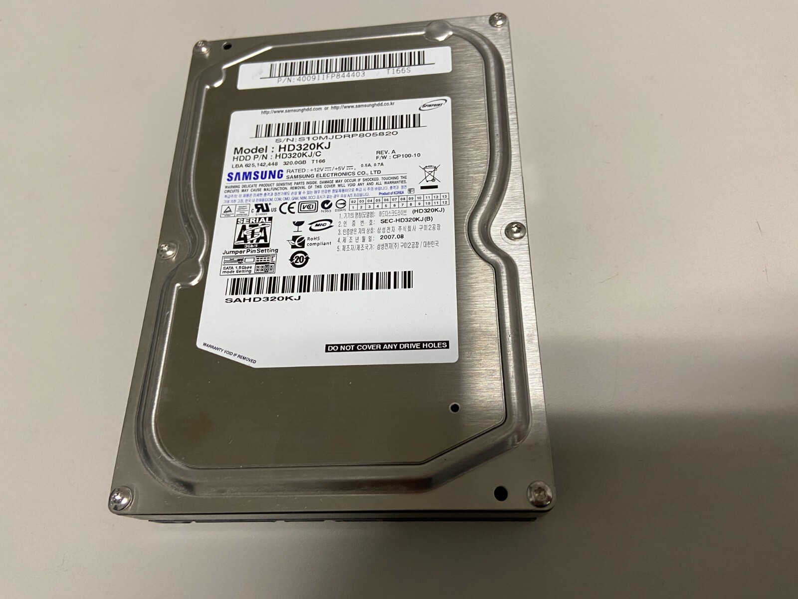 new Samsung HD320KJ P/N:HD320KJ/C FW:CP100-12 320GB Hard Drive