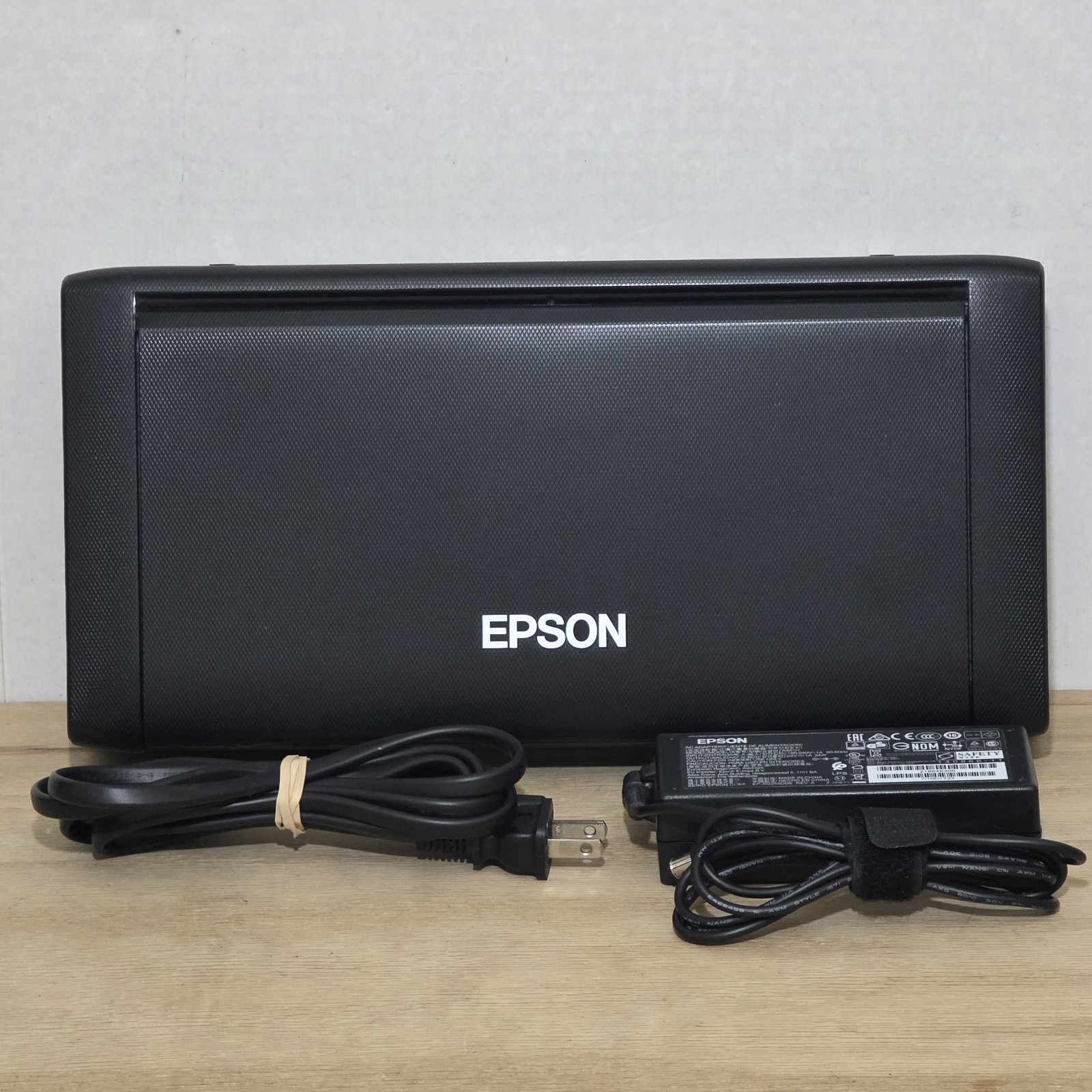 Epson WorkForce WF-100 Wireless Wi-Fi Mobile Inkjet Printer Black Genuine 