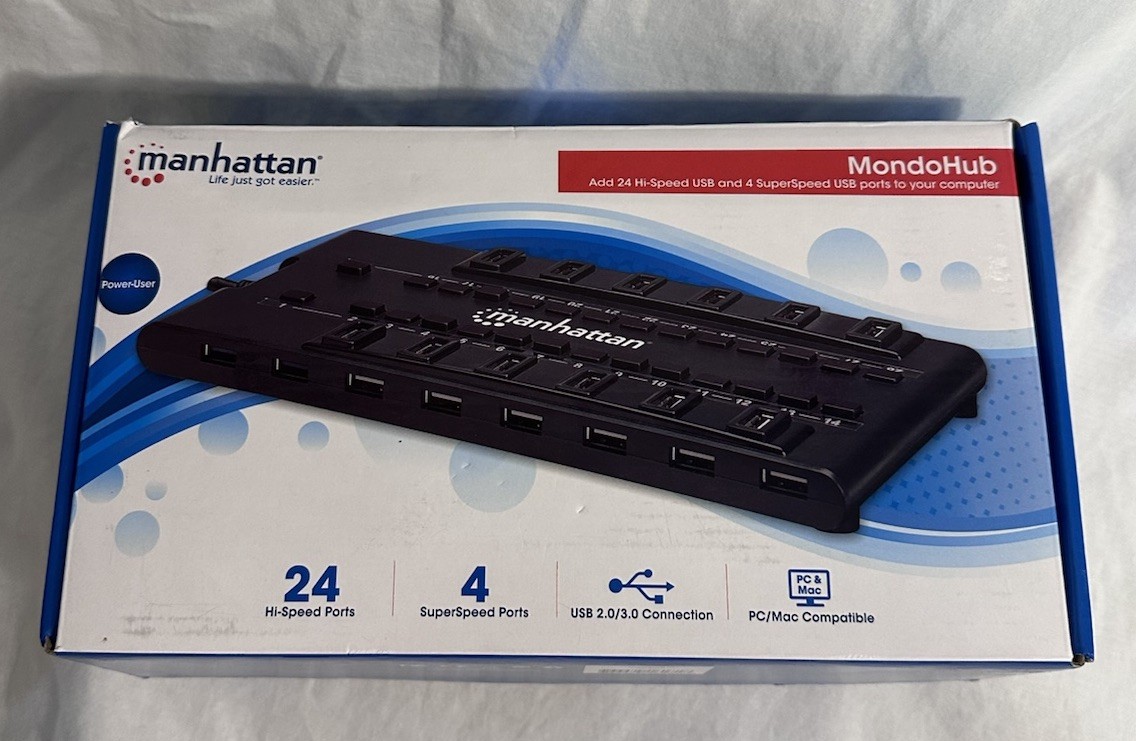 28 Ports USB 2.0/USB 3.0 Combo HUB, Model 161718 MH MondoHub PC/Mac Compatible