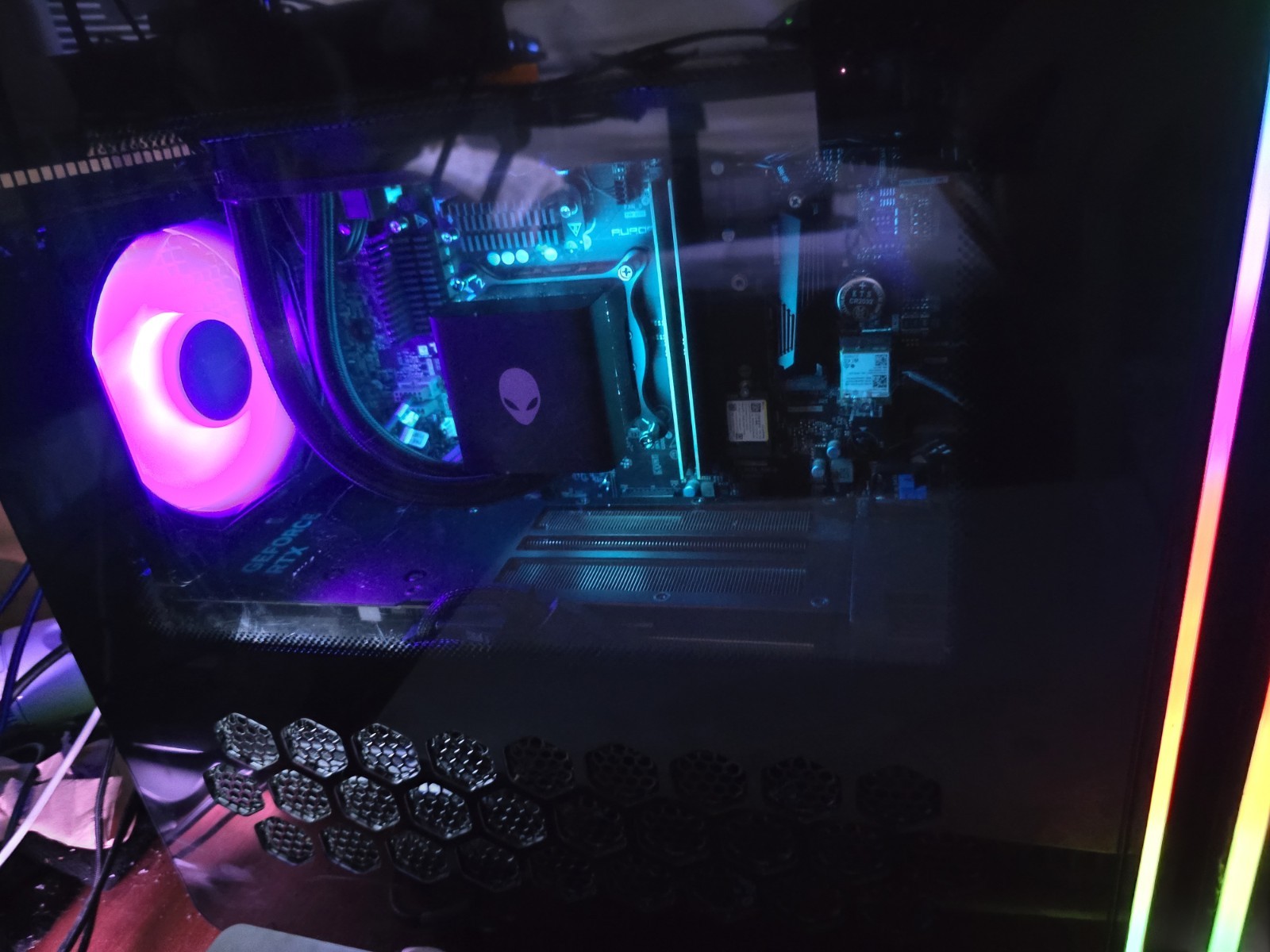GREAT CONDITION Alienware Aurora ACT1250 AIO Liquid Cooling (read description)