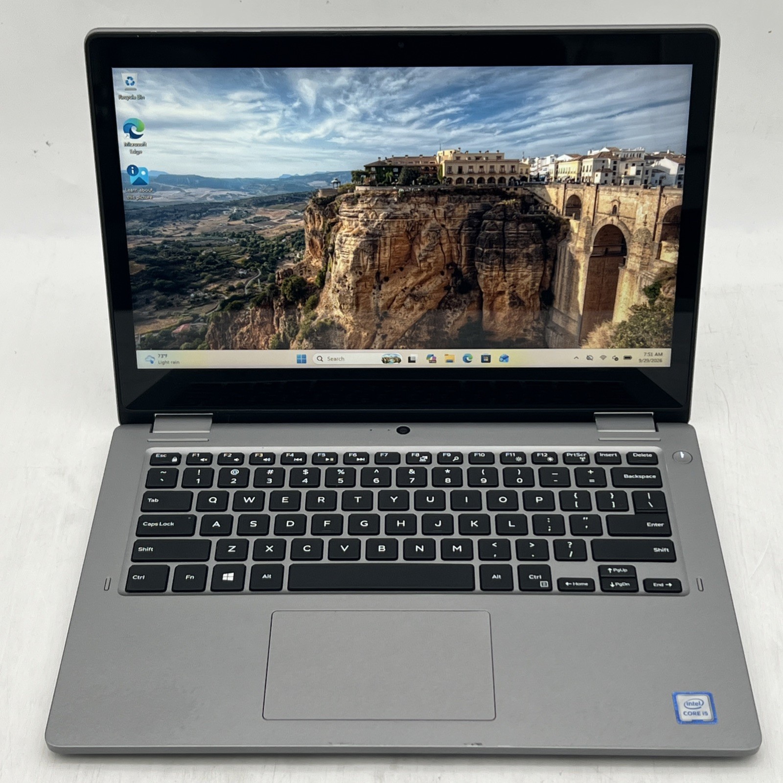 Dell Latitude 3310 2-in-1 2in1 Touch i5 8265U 1.6GHz 4GB RAM 256GB NVMe Win11P