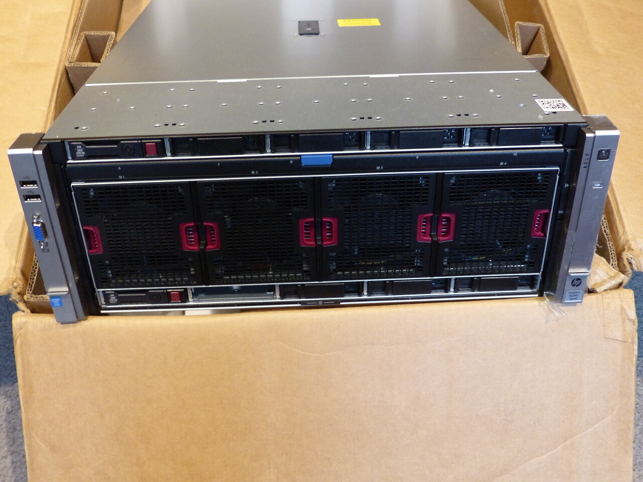 HP PROLIANT DL580 GEN8 G8 CTO SERVER 4* 15C E7-4880 V2 2.5GHZ 1TB RAM 2*900GB