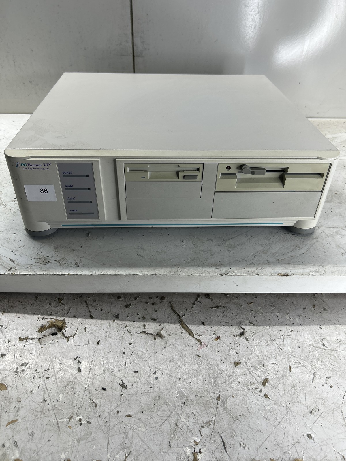 Leading Technology PC Partner VP Intel 486SX 25MHz 4MB NO HDD
