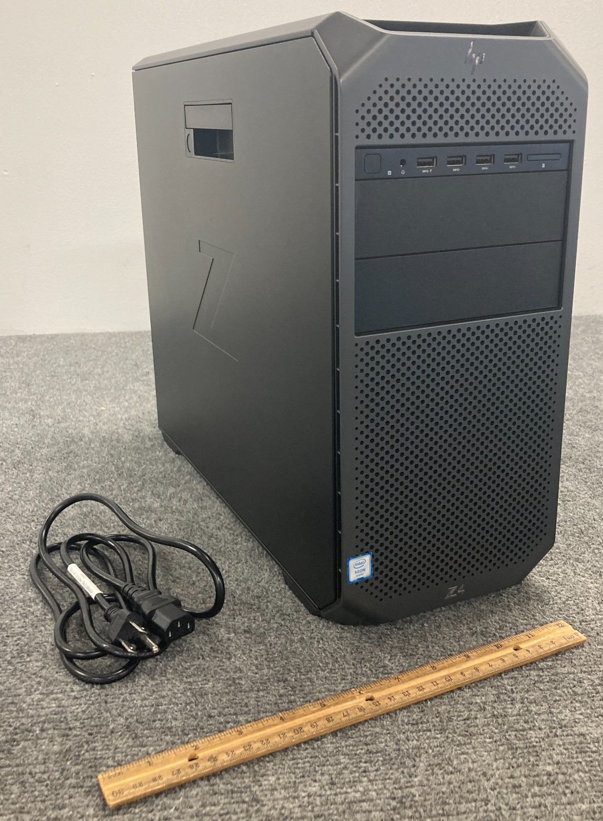 HP Z4 G4 Desktop W-2245 8GB RAM 256GB NVMe w/Power Cord
