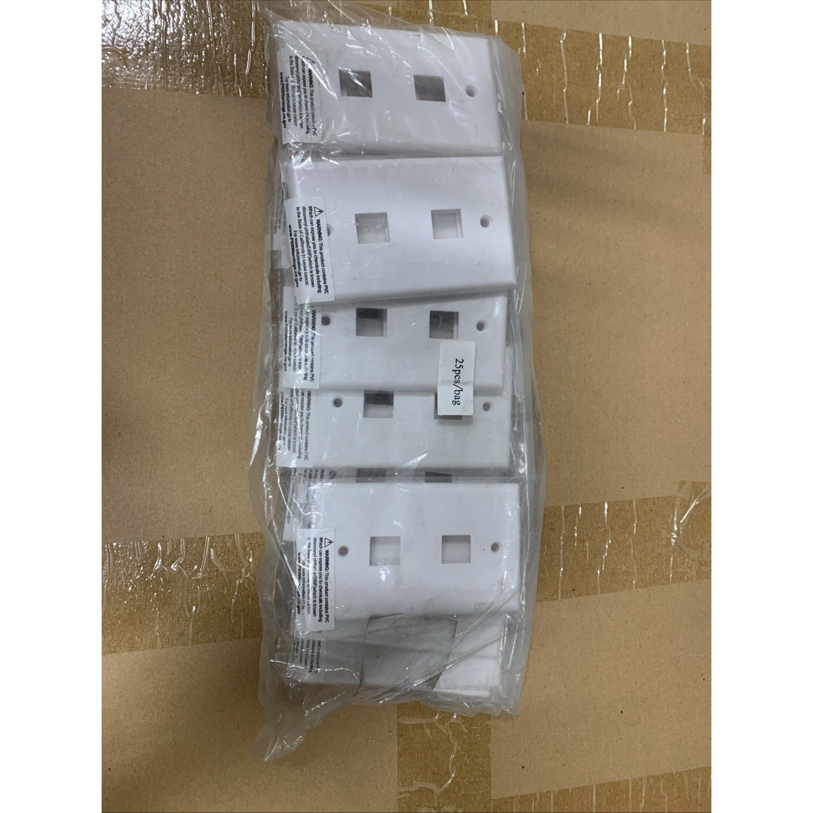 LOT of 25 2-Port Keystone Wall Plate White - RJ45 NEW
