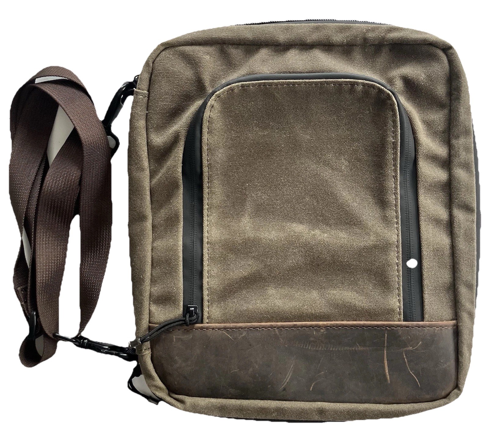 WaterField Designs Tech Folio in Waxed Canvas with Chocolate Leather Trim