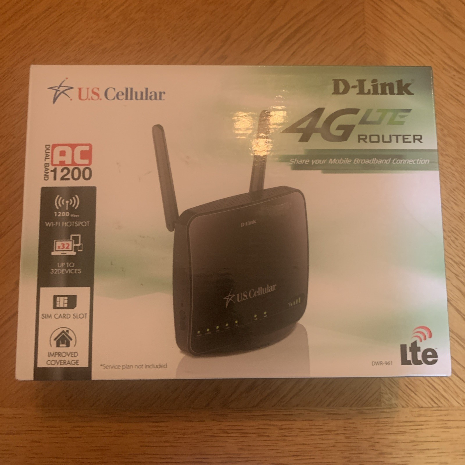 D-Link DWR-961 - US Cellular 4G LTE Wireless Router AC1200