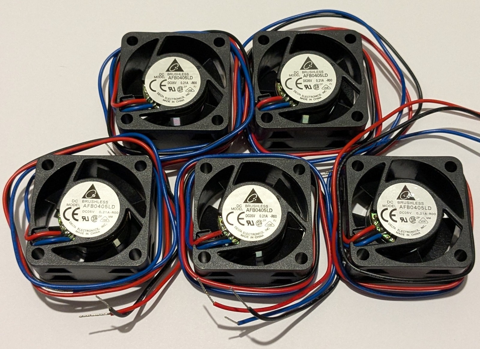 5X Delta AFB0405LD 40mm 5V 3-Wire Ball Bearing Axial Cooling Fan 5000RPM 5.6CFM