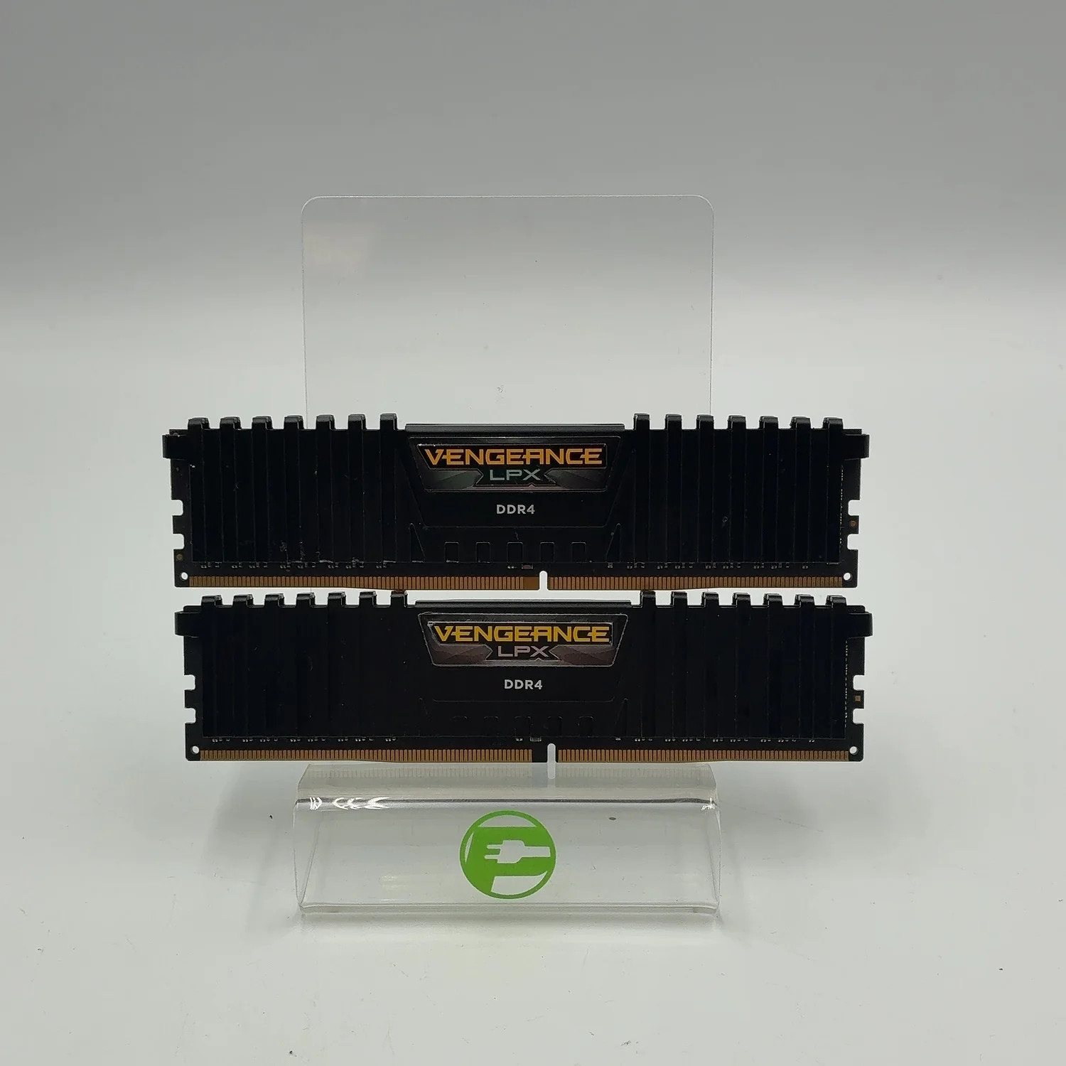 Crucial Vengeance LPX 16GB (2x8GB) RAM DDR4 3000MHz CMK16GX4M2B3000C15