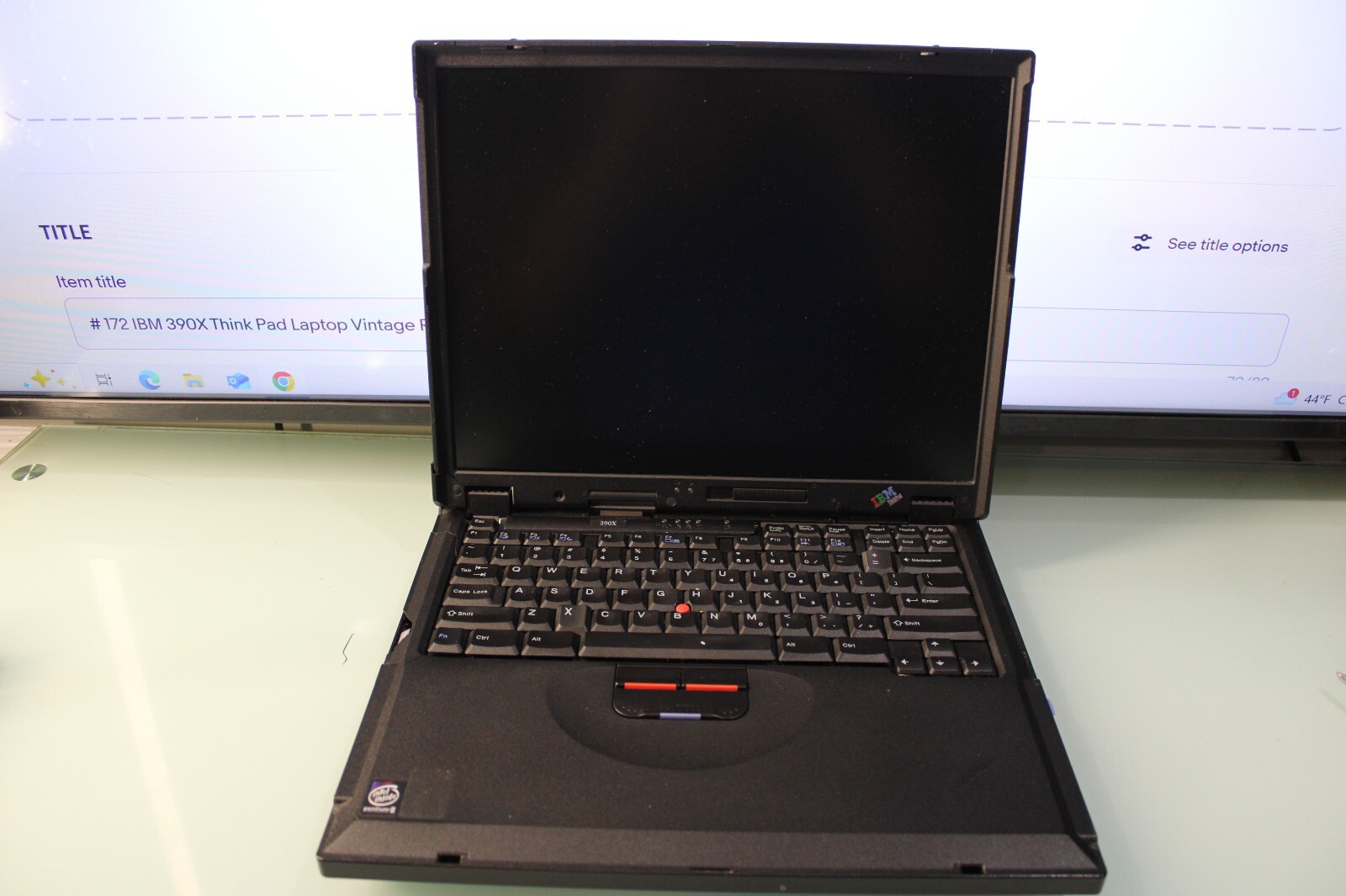 # 172 IBM 390X Think Pad Laptop Vintage RARE FOR PARTS BAD MOTHERBOARD