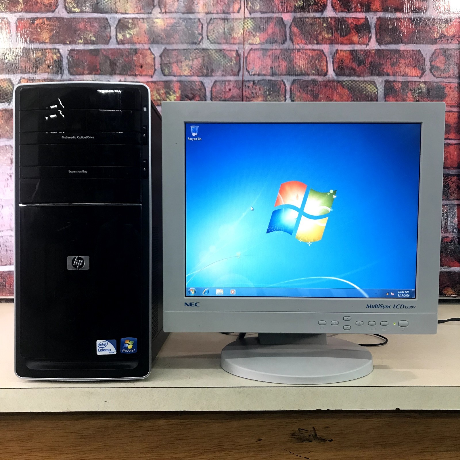 HP Pavilion Desktop PC Retro Gaming Celeron 2.20GHz 3GB RAM (Windows 7 Pro)