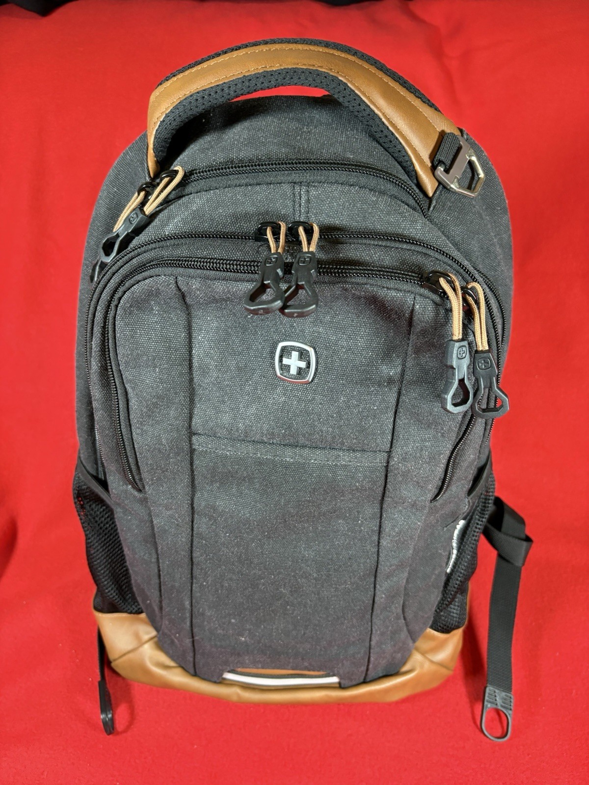 SwissGear Cecil 5505 Special Edition Laptop Backpack Black Canvas Brown 16”