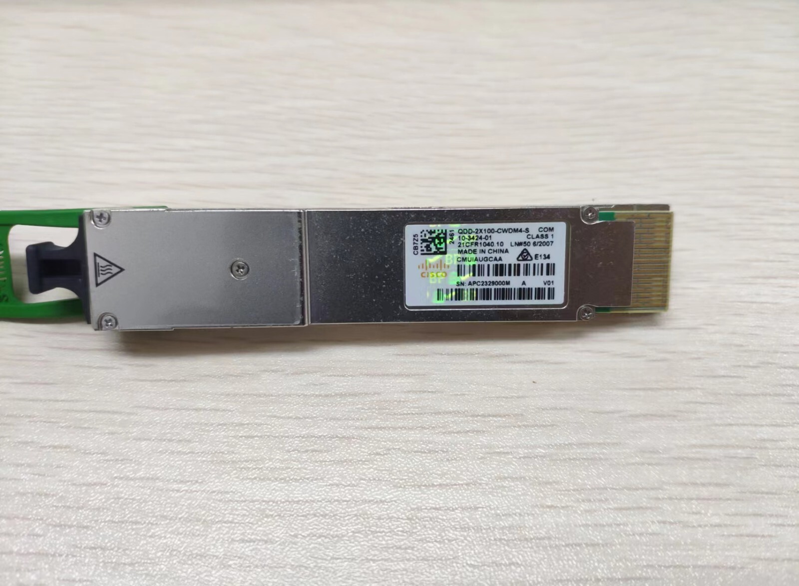 CISCO QDD-2X100-CWDM4-S 200GBASE CWDM4 QSFP Transceiver Module 10-3424-01