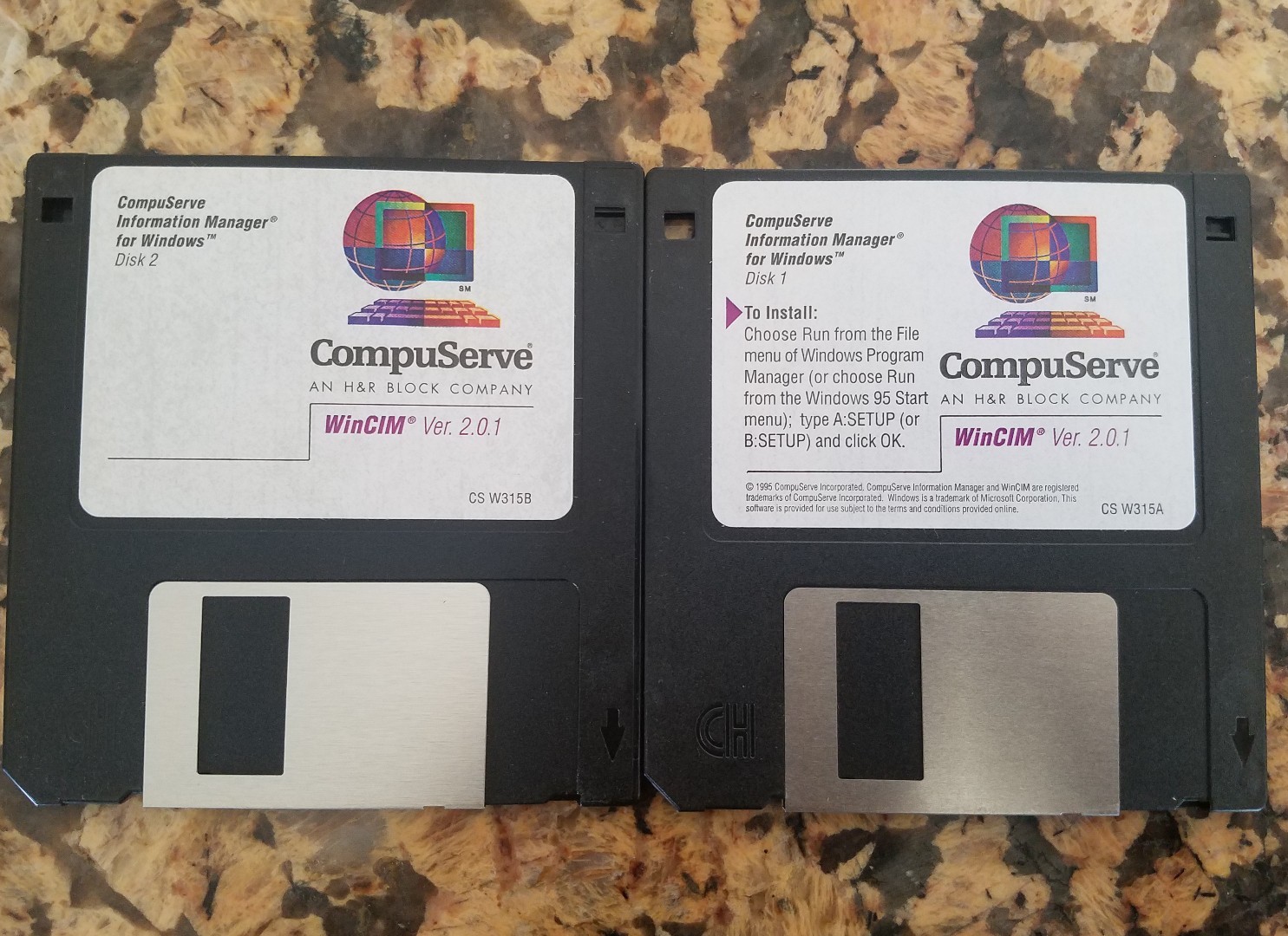 1995 COMPUSERVE WinCIM 2.0.1 Installed 3.5 Floppy Disks 2 Vintage 