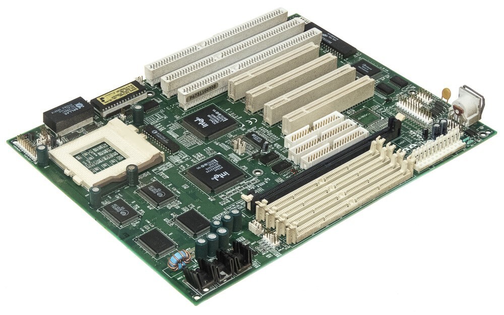 ECS P5VX-BE SOCKET7 SDRAM 4x EDO RAM 3x ISA 4x PCI AT