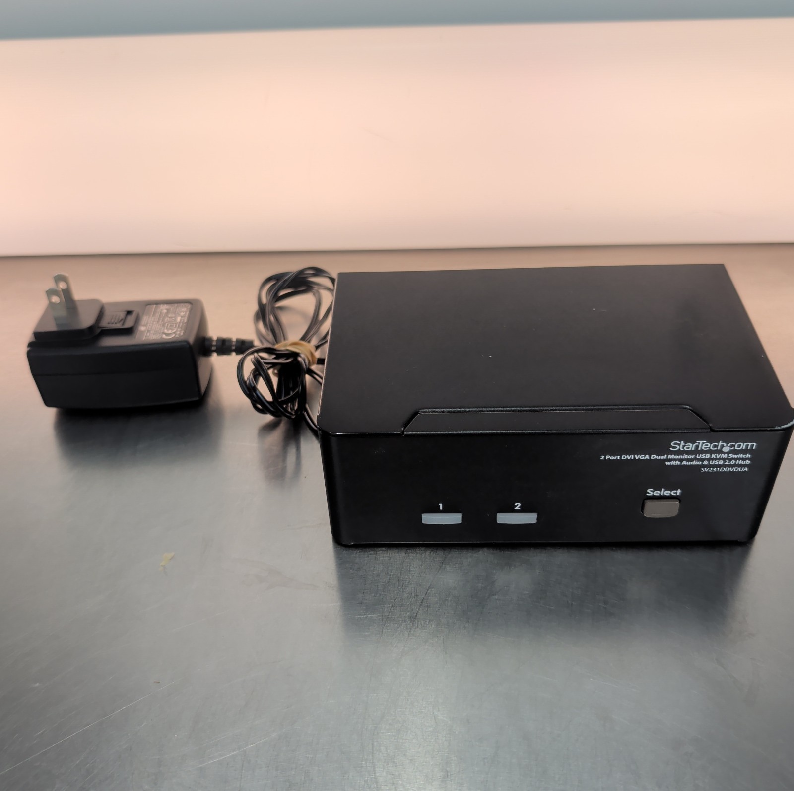 StarTech SV231DDVDUA 2-Port DVI USB KVM Switch w/ Audio **USED EXCELLENT**