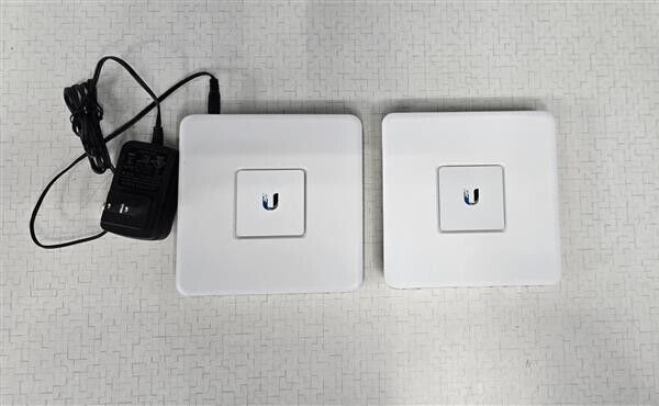 Ubiquiti Networks UniFi-Gateway-3 USG Security Gateway