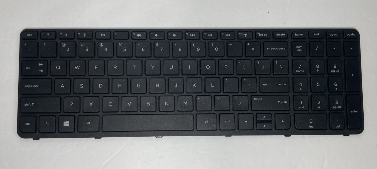 HP 15-F 15-F125WM 15-F305DX 15-F387WM 15-F222WM Laptop Keyboard (Black)