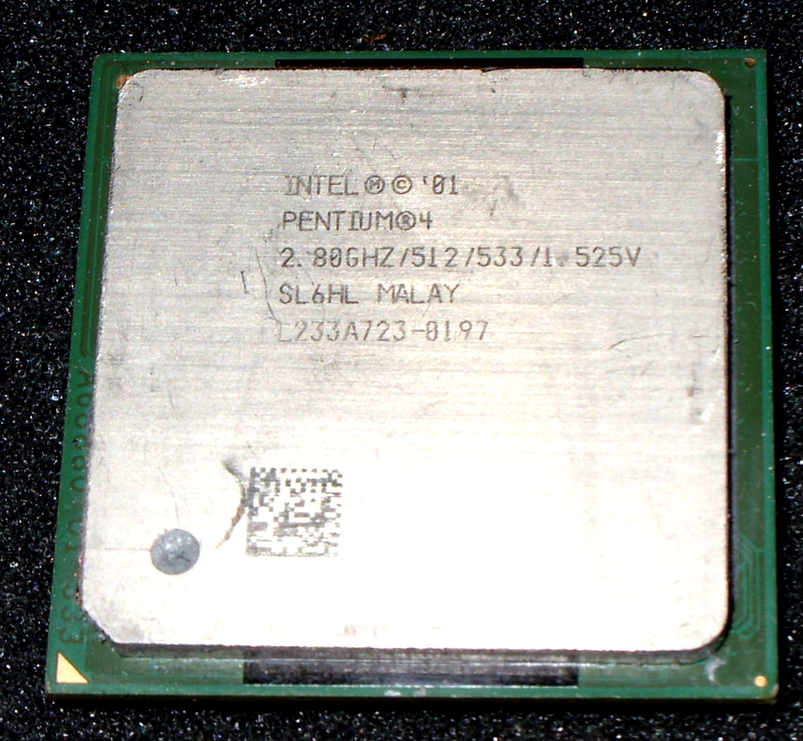 INTEL PENTIUM 4  2.8 GHz PROCESSOR, 533 MHz BUS, SL6HL, SOCKET 478, US SELLER