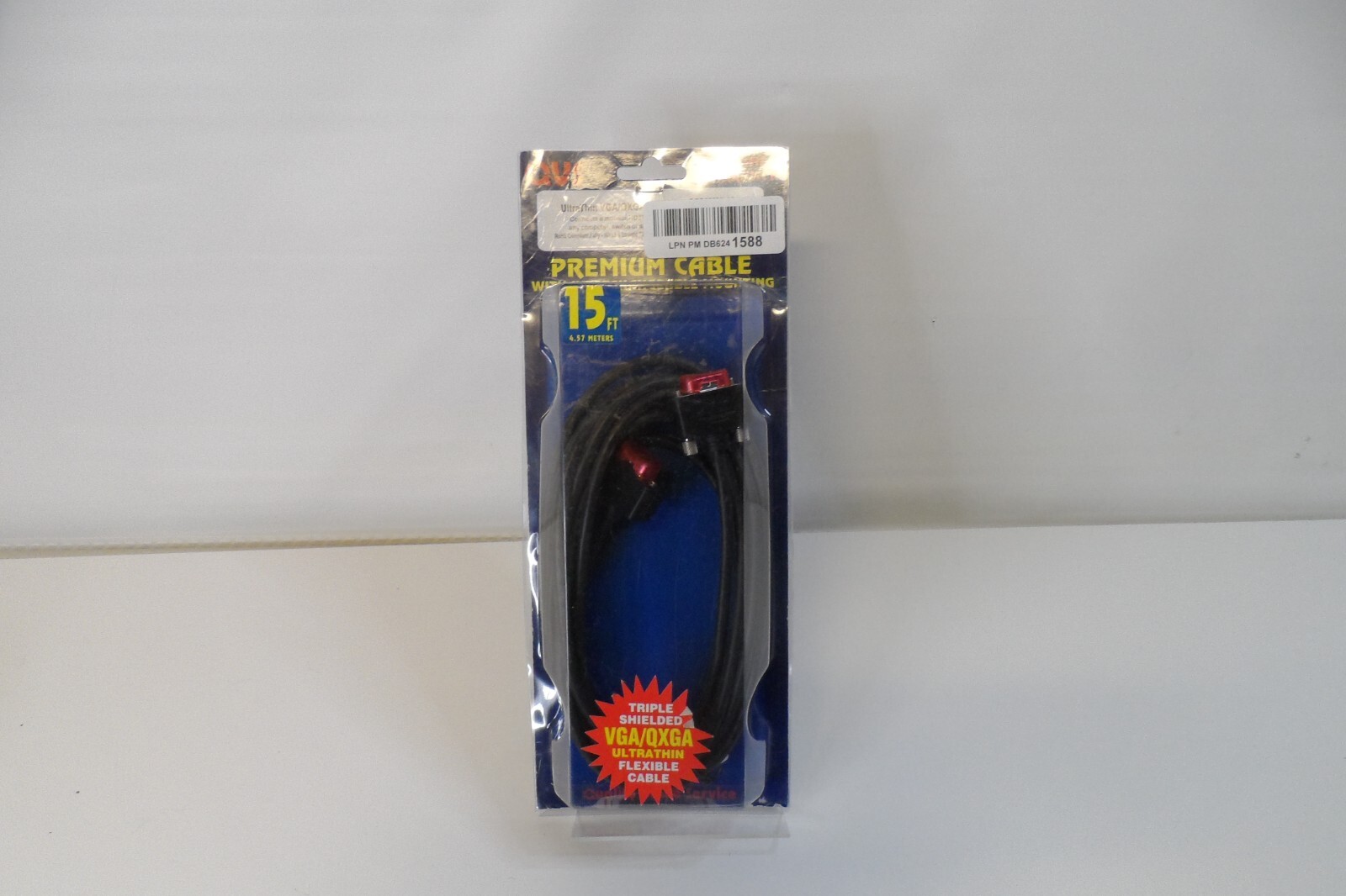 QVS CC388B-06 Flexible Triple Shielded Ultra Thin VGA/QXGA Premium Cable 15ft