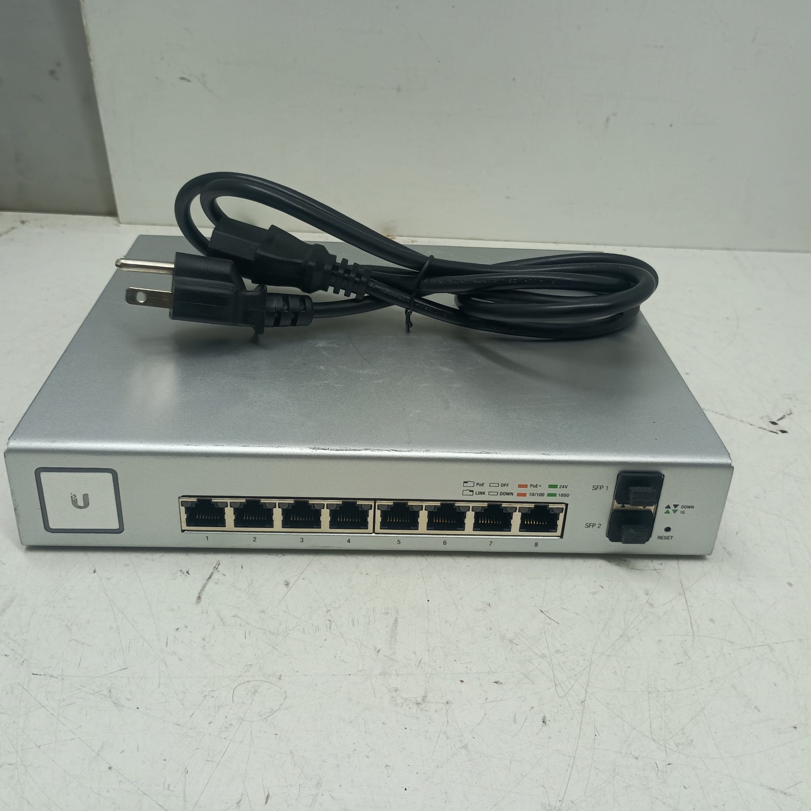 UBIQUITI US-8-150W 8-Port UniFi Managed POE Plus Gigabit Switch with SFP, 150W
