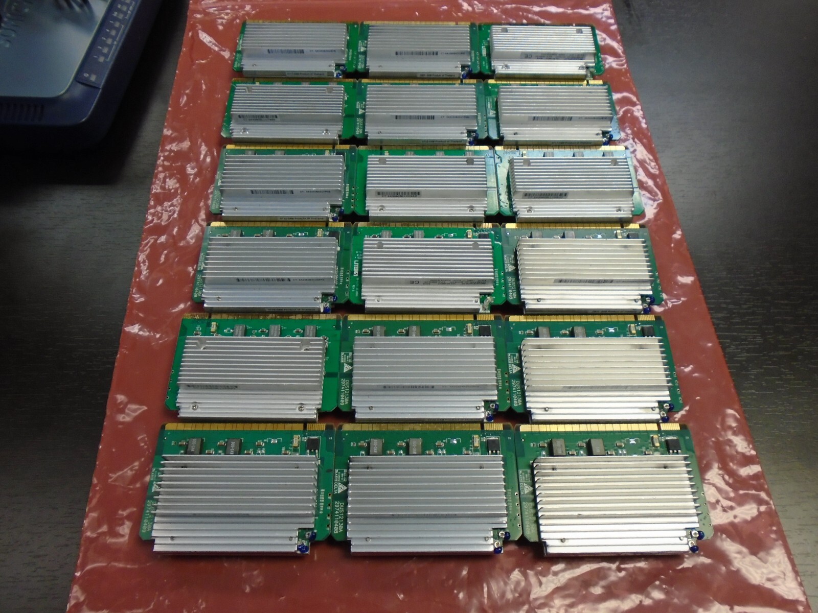 Lot of 18 Misc. HP Proliant DL380 G5 399854-001 407748-001