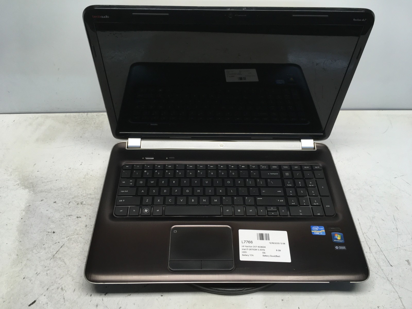 HP Pavilion DV7-6C95DX Intel i7-2670QM 2.2GHz 8 GB NO HDD