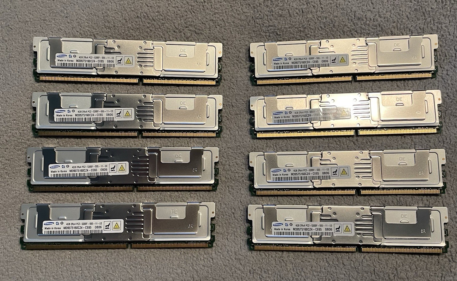 SAMSUNG 32GB (4GB X 8) SERVER RAM M395T5160CZ4-CE65.