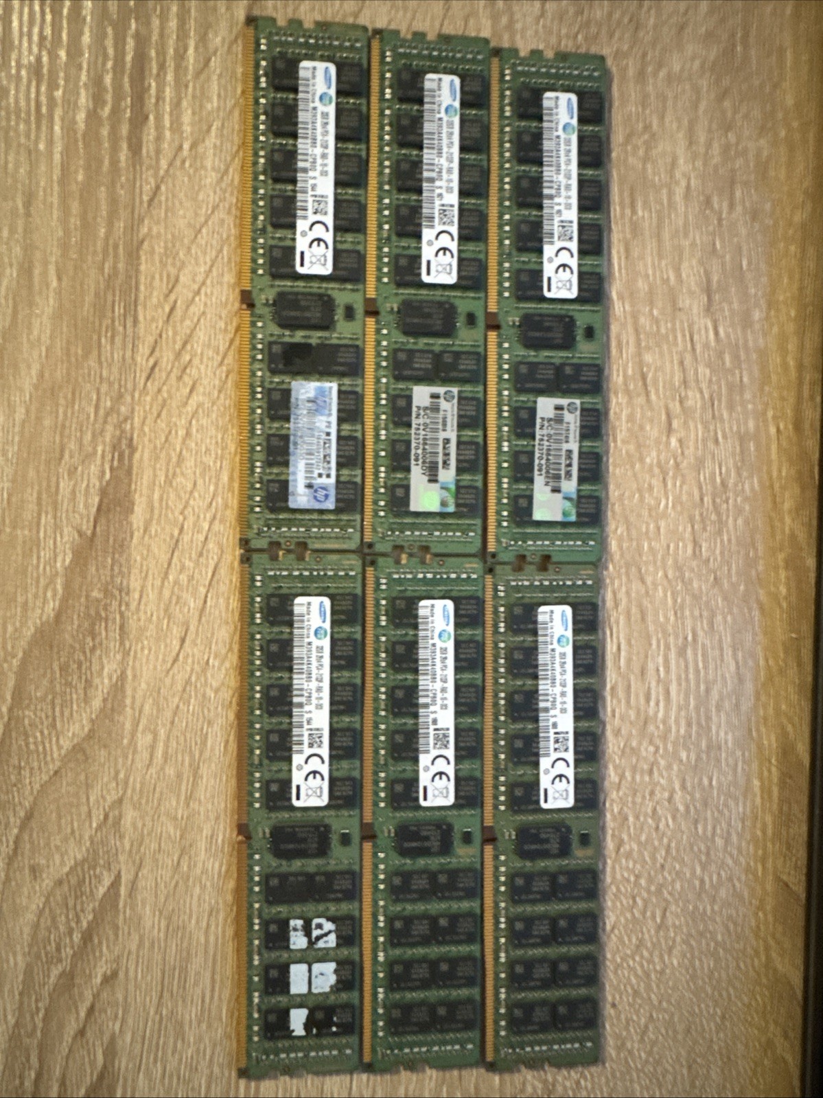 Samsung 192GB 32GB DDR4-2133 ECC RDIMM M393A4K40BB0-CPB0Q Server RAM (Lot Of 6)