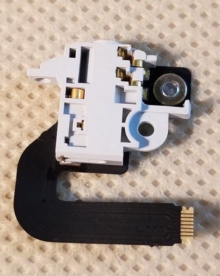 NEW Apple OEM  Audio Jack Flex Cable Replacement Part for iPad 1 1st Gen A1337