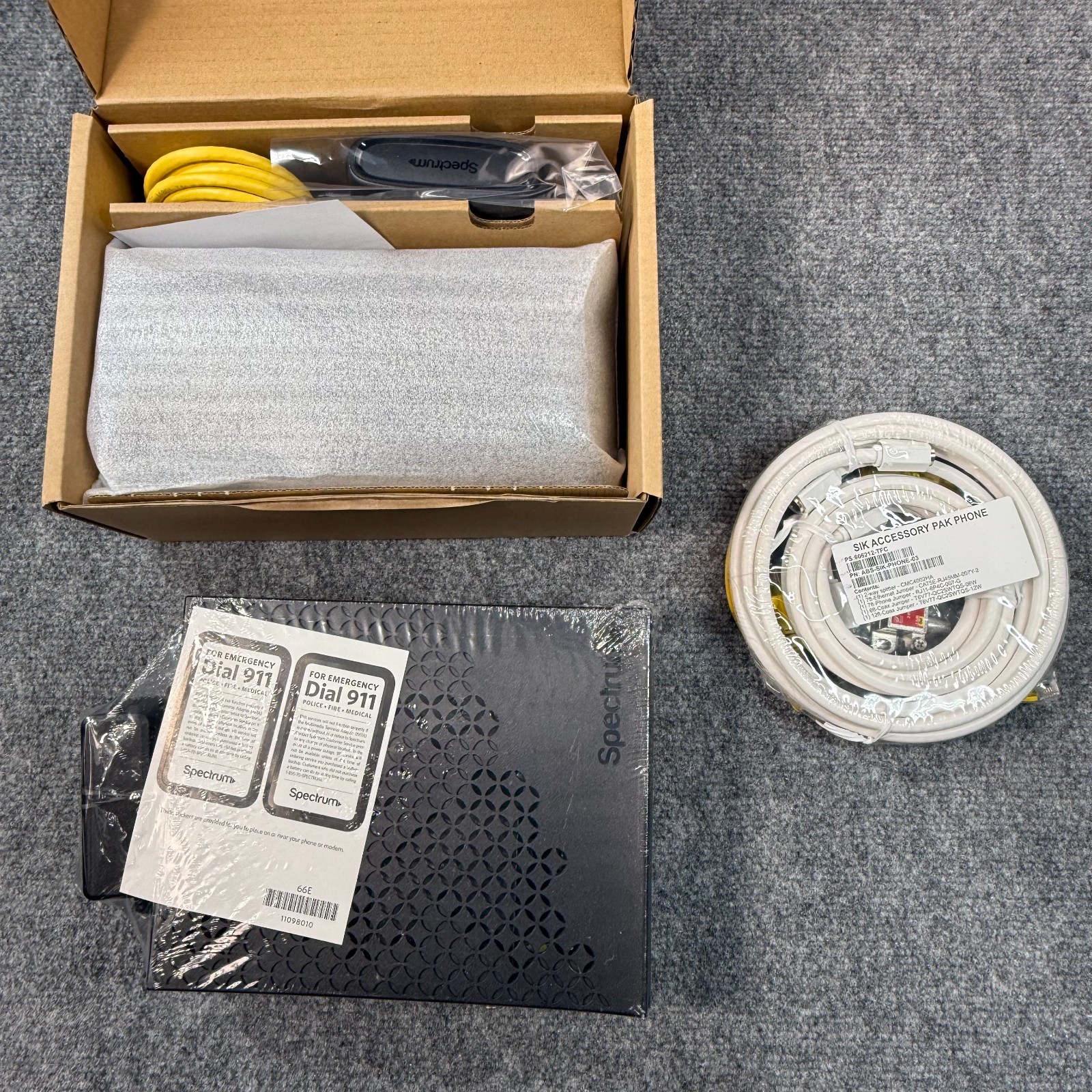 Spectrum WiFi 7 Tri Band SBE1V1K Home Router With Power Cable w/ Box & everythin