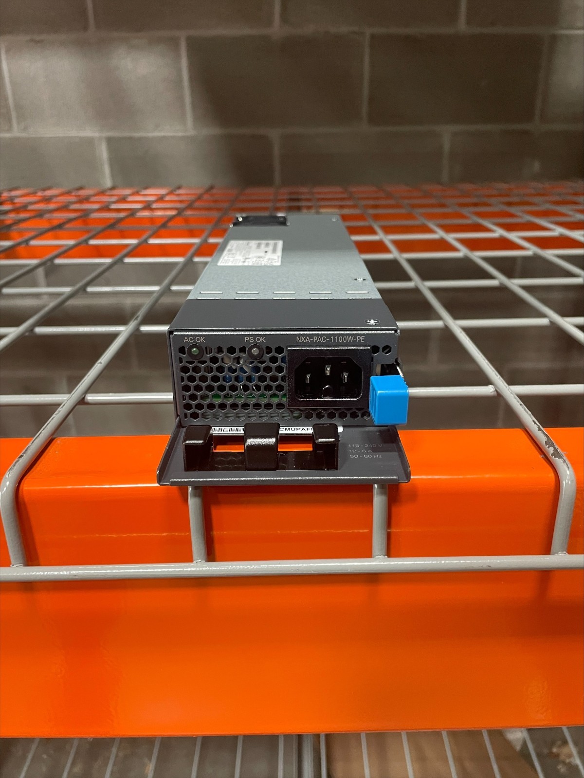 Cisco NXA-PAC-1100W-PE Nexus AC 1100W PSU - Port Side Exhaust