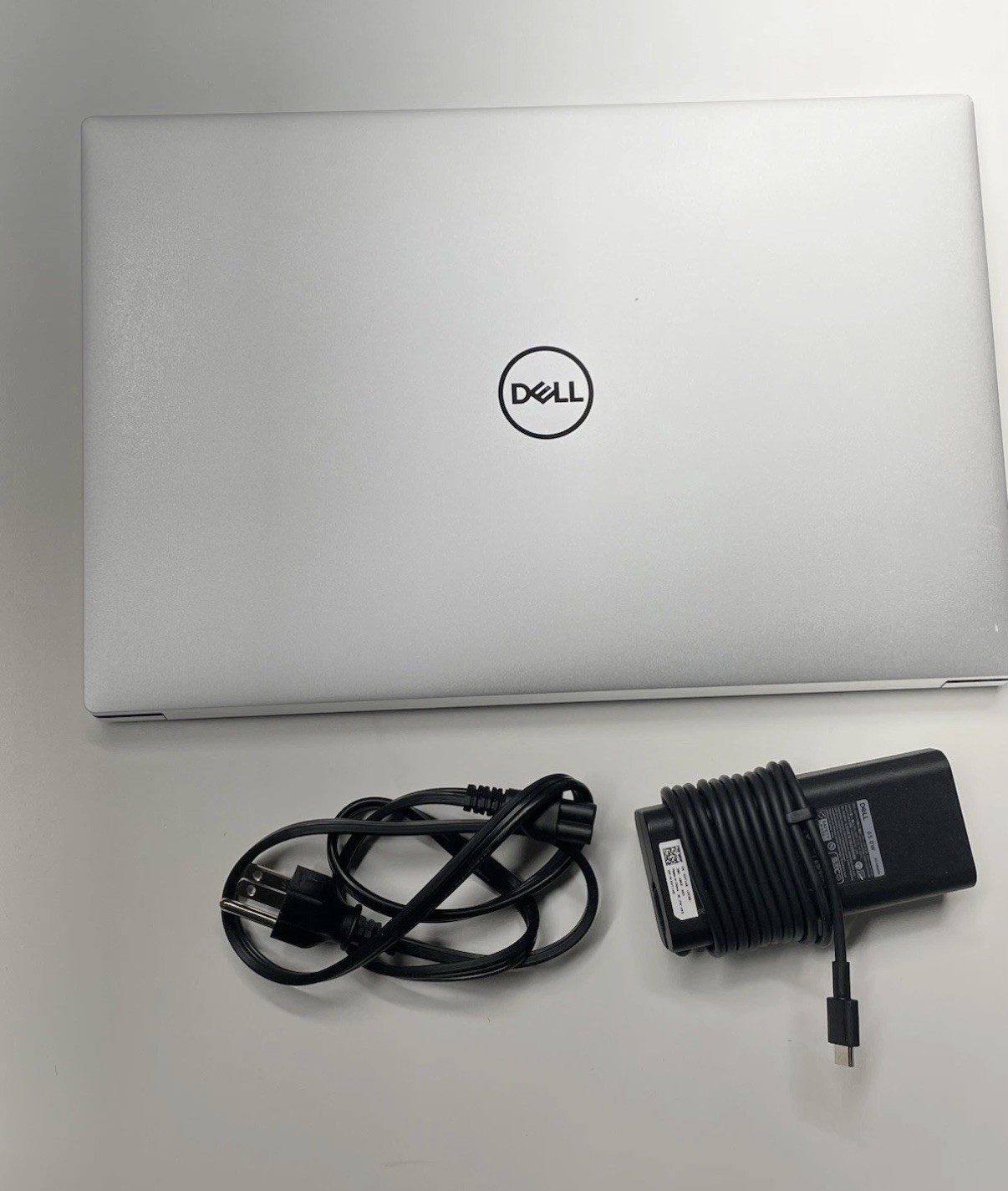 Dell XPS 15 9510 i5-11400H 16GB RAM 512GB NVMe Win 11 Pro