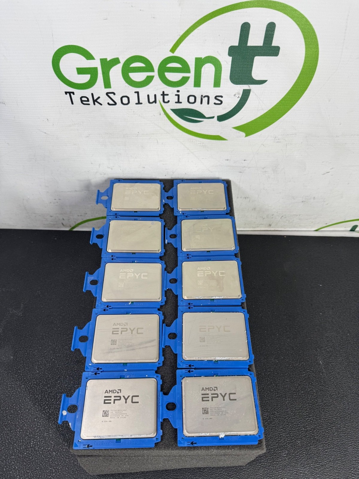 Lot of 10 AMD EPYC 7601 32-Core 2.20GHz SP3 CPU Processor PS7601BDVIHAF