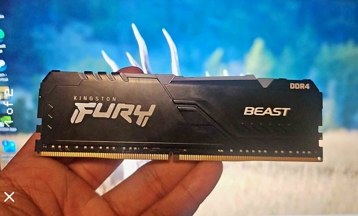 Kingston FURY Beast 16GB DDR4-3600 DIMM 288-Pin 1x16GB KF436C18BB2A/16