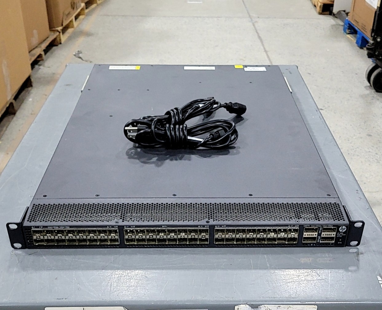 HP 5900 SERIES JC772A Ethernet Network Switch 48-port