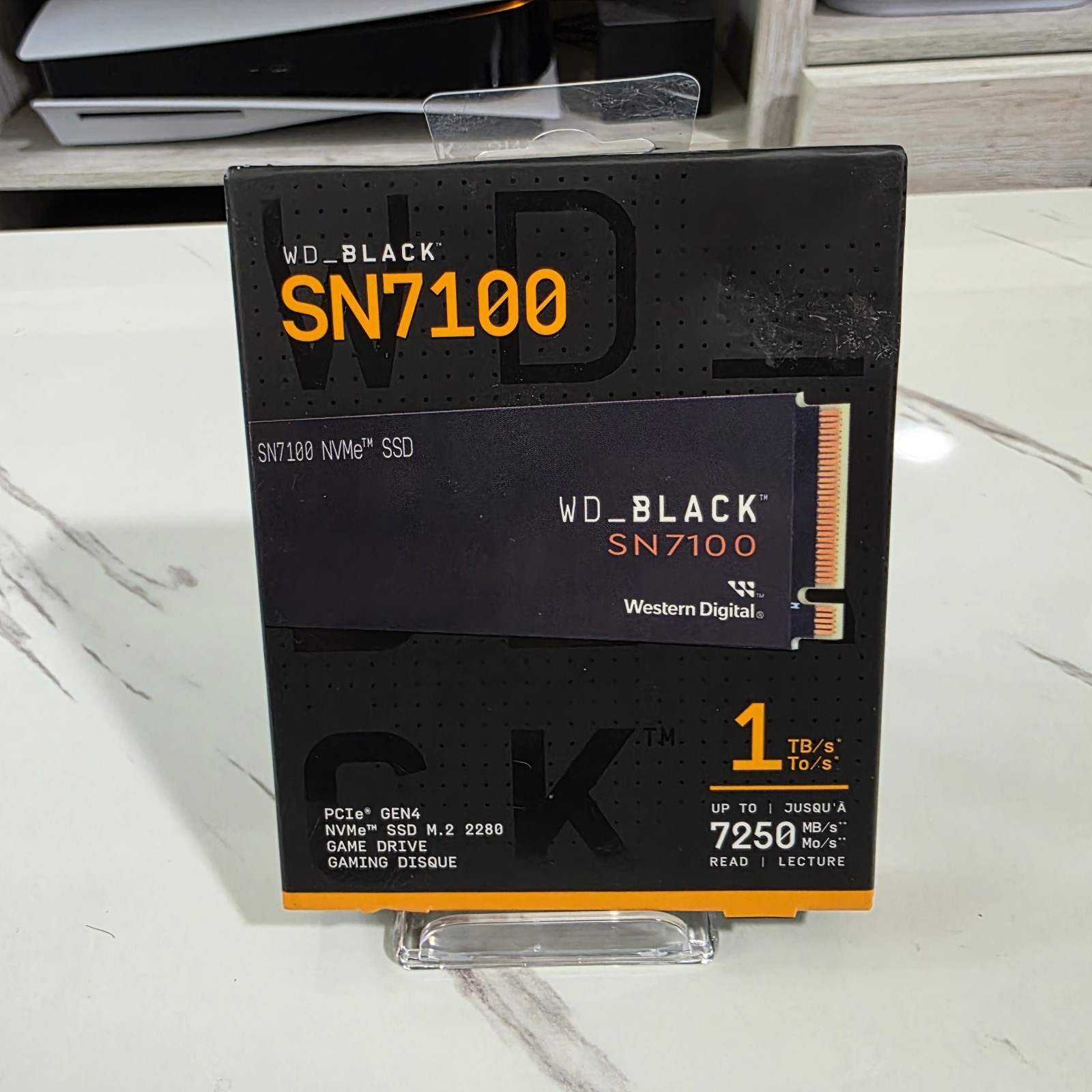 WD_Black SN7100 Gen 4 1 TB Game Drive-New