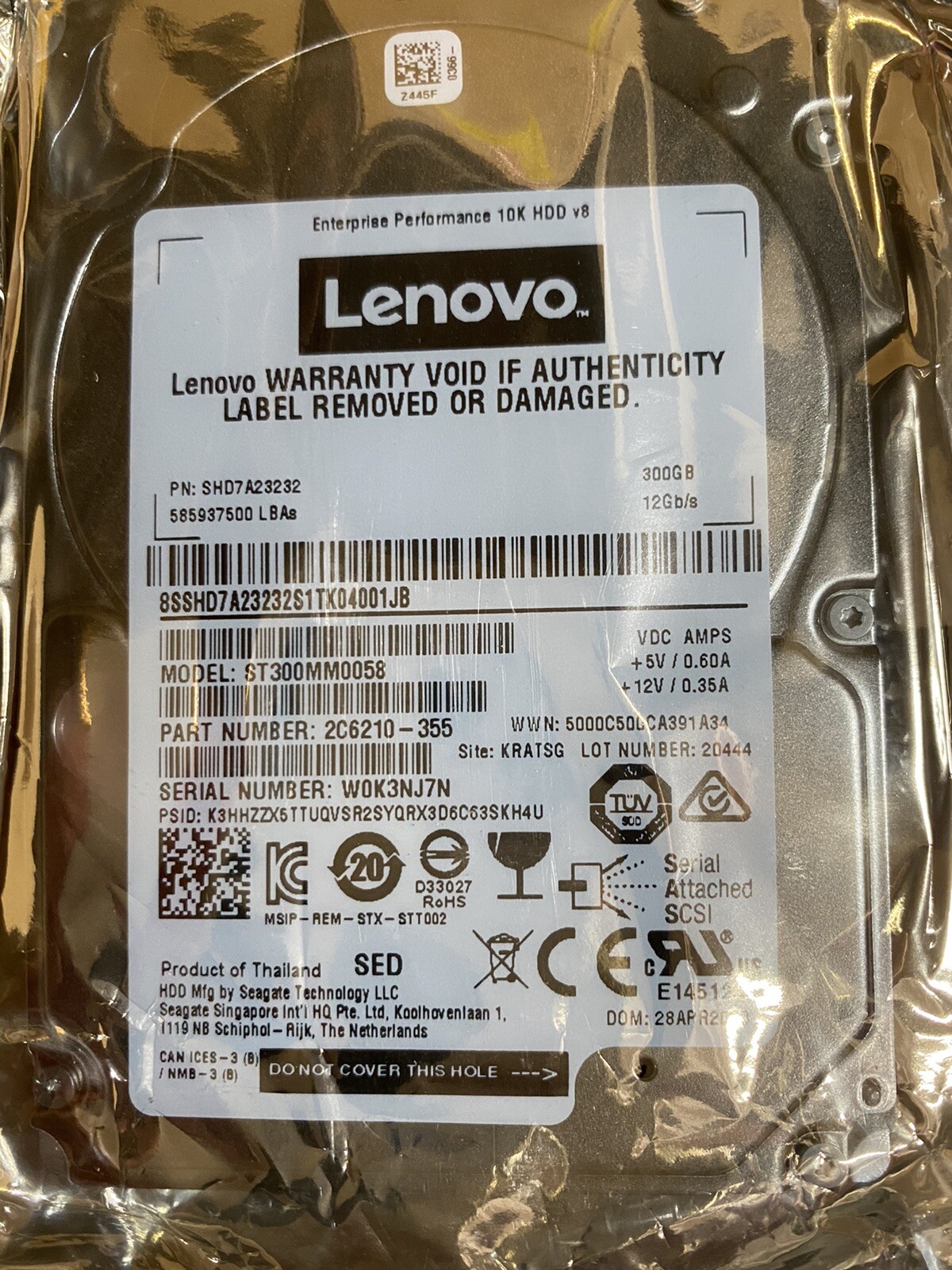 Lenovo 300GB 10K SAS 12Gb/s 2.5" Hard Drive ST300MM0058 SHD7A23232