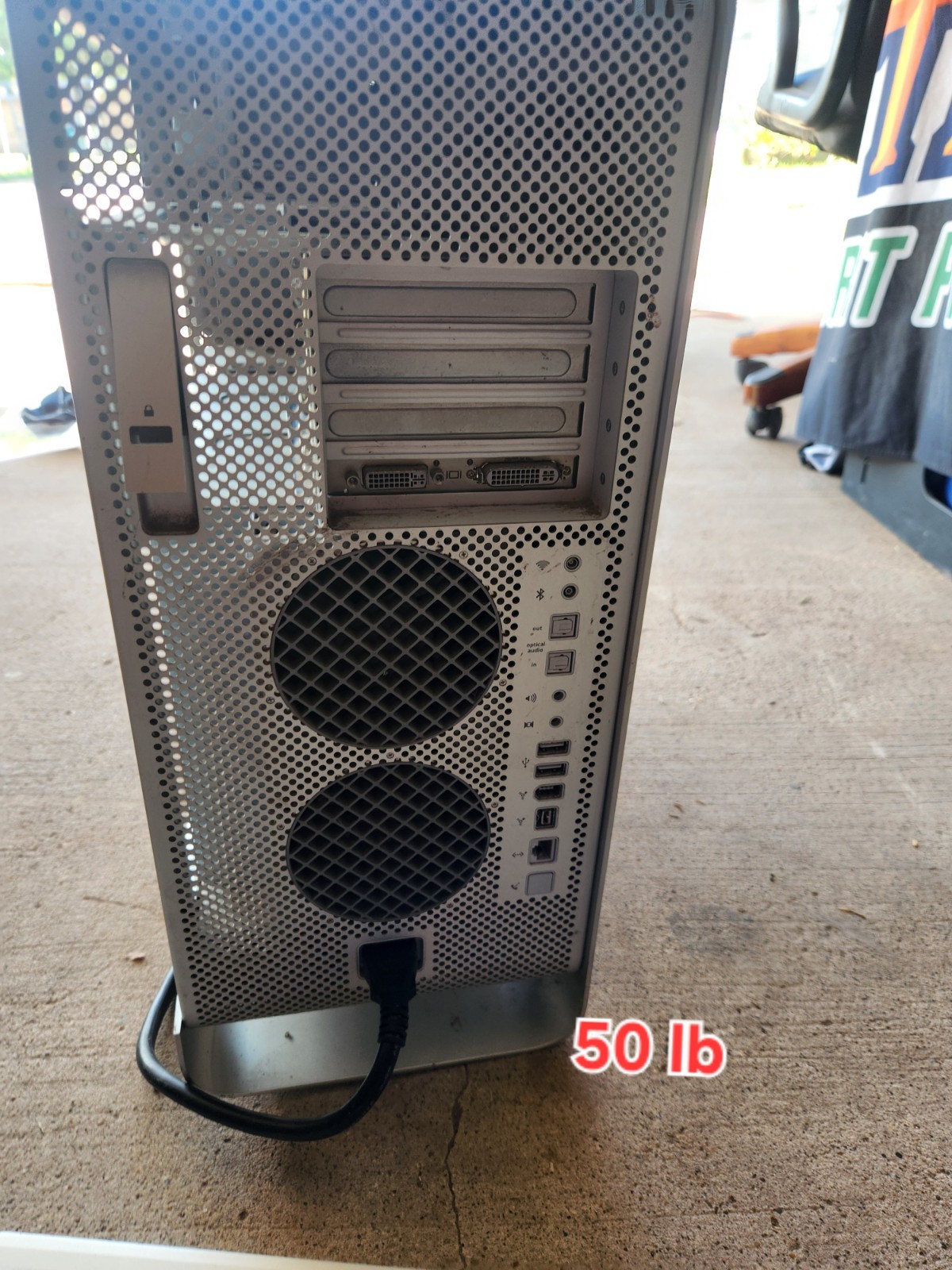 Apple PowerMac G5 A1047 Dual 2.0GHz Power PC RAM 512MB X4 NO HD...TURNS ON 
