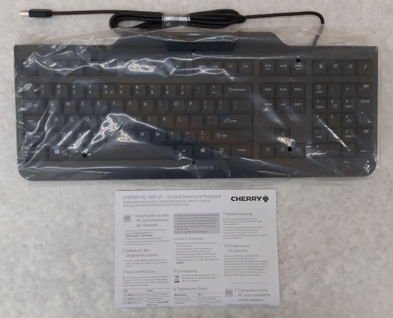 CHERRY KC 1000 SC Security Keyboard w/ Smart Card Terminal P/N JK-A0100EU-2/05