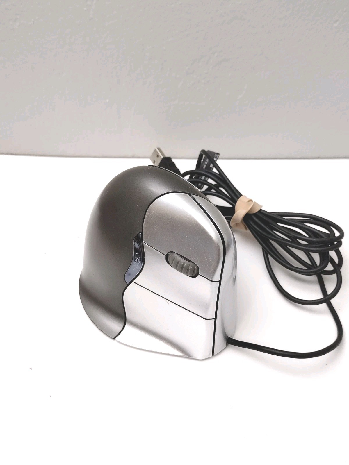 EVOLUENT VM4R Vertical Mouse 4 Right Handed Ergonomic Optical Mouse Wired