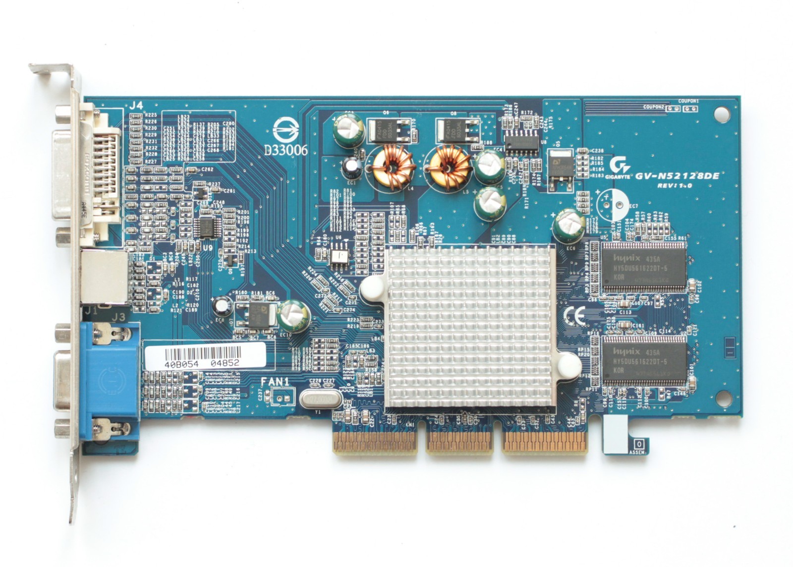 AGP Videocard - GIGABYTE GV-N52128DE - GeForce FX 5200 - 128MB - TESTED