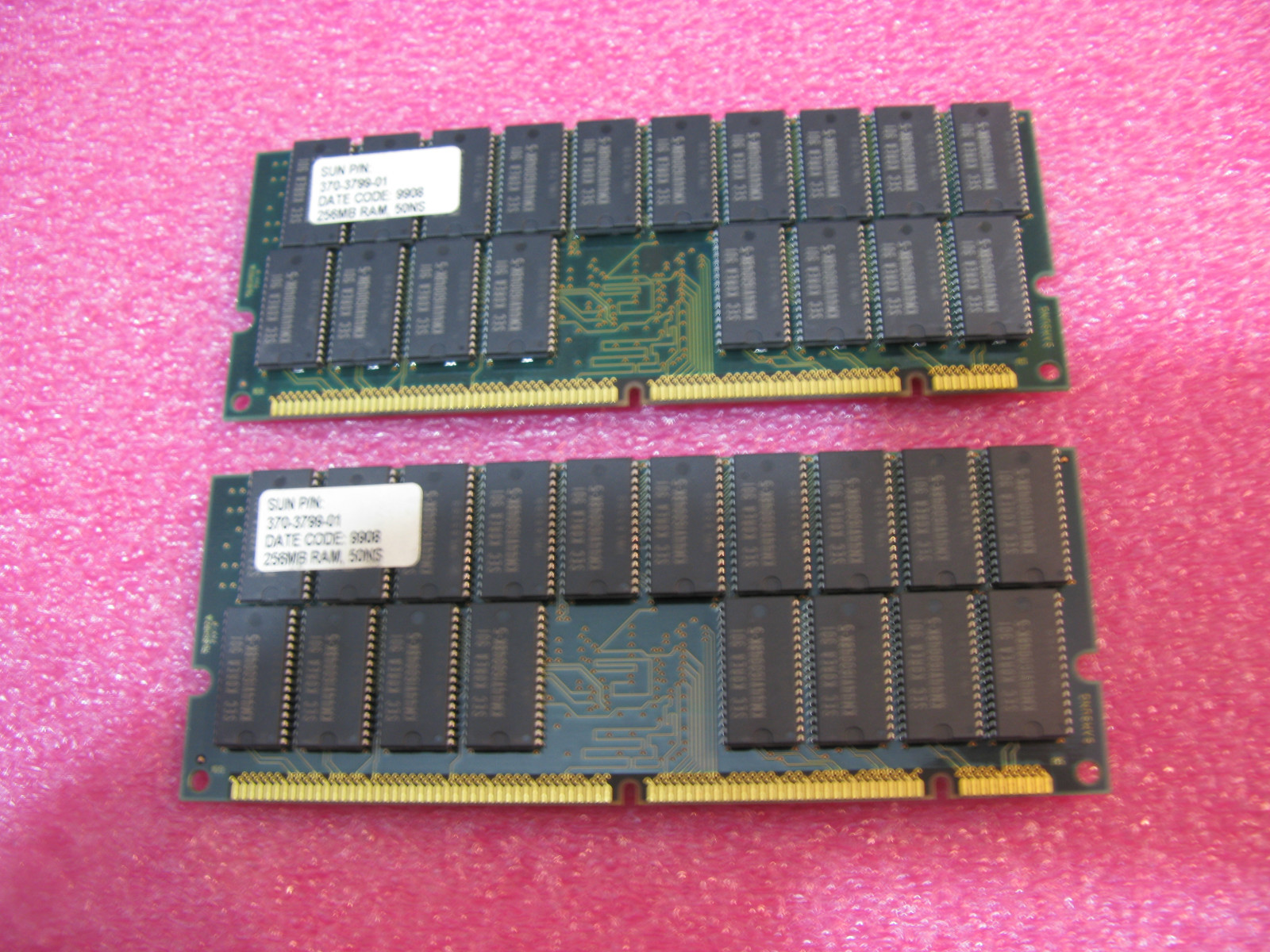 Sun Ultra10 Ultra5 X7039A 370-3799 512MB mem kit ,(2 * 256MB ) 