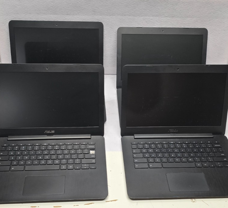 (Lot of 4) ASUS Chromebook C300M Laptop 4GB RAM, 16GB SSD Chrome OS