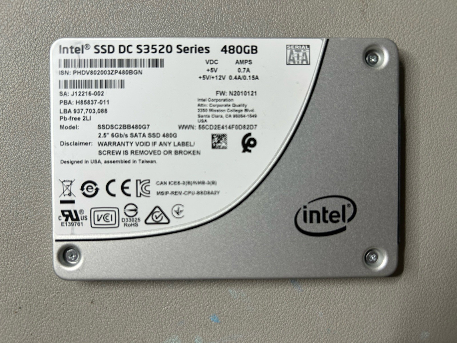 Intel SSDSC2BB480G7 480GB MLC SATA 2.5" 6GB/S SSD DC S3520 SERIES