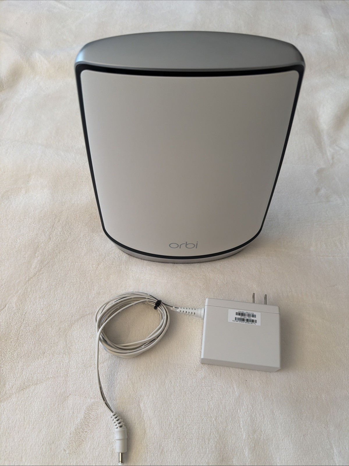 NETGEAR Orbi RBS850 Satellite AX6000 Tri-Band WiFi 6 Add-on Mesh Network