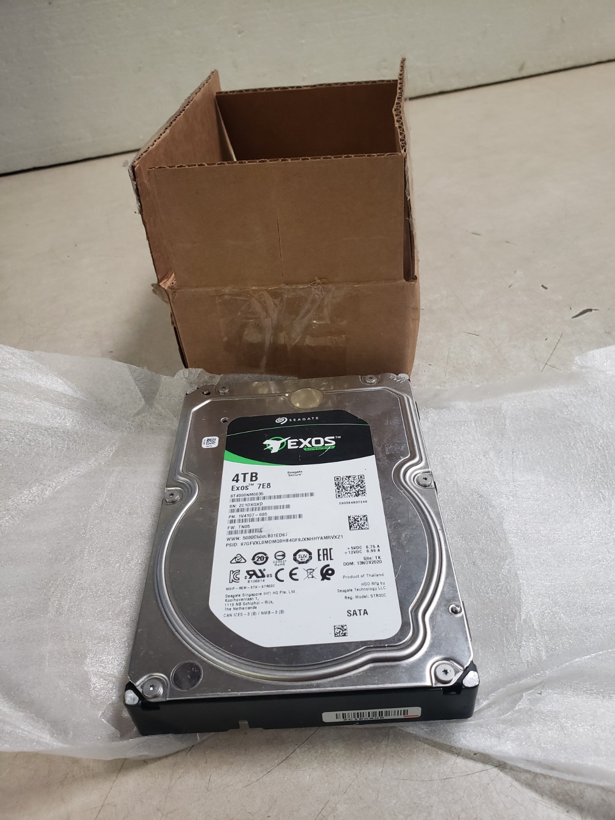Seagate 4TB 7200RPM 6G 3.5-Inch SATA3 Hard Drive 1V4107-005