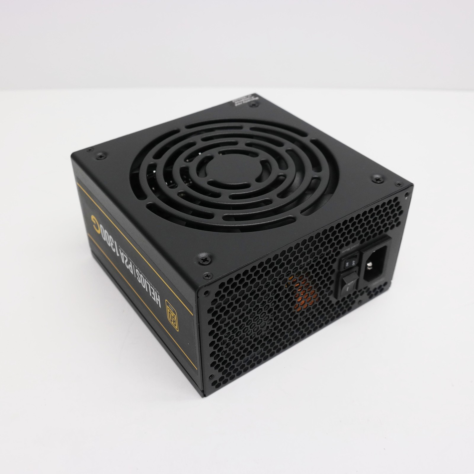 GAMDIAS Helios P2-1300G 1300W 80+ Gold Fully Modular PSU